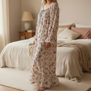 100% Cotton Vintage Victorias Secret Nightgown Maxi Floral Cottage Prairie Lace